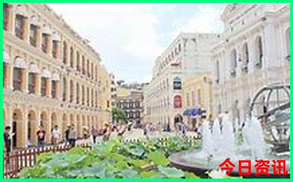 这个季节去哪儿旅游比较好